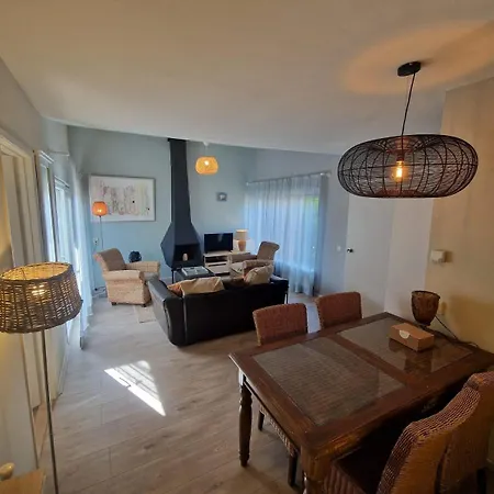 Zeemeeuw - Cosy Holiday Home Near The Beach Nyaraló *