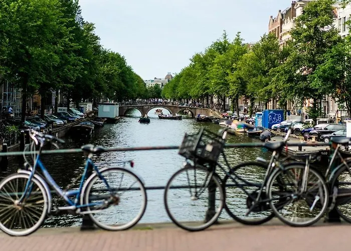 House De Zeemeeuw- 2 Km From The