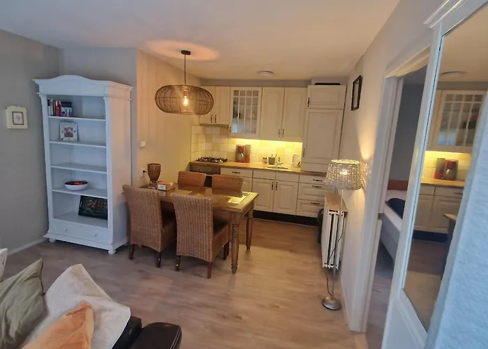 House De Zeemeeuw- 2 Km From The *